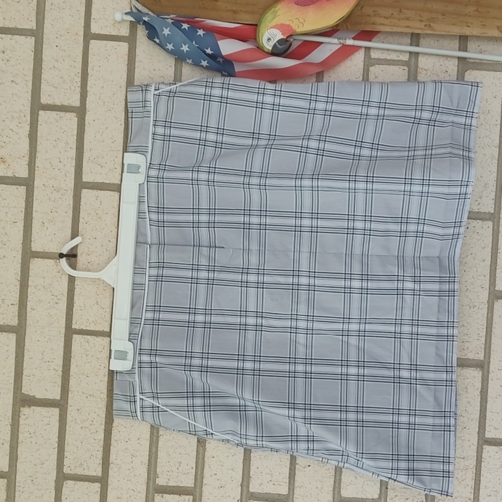 Izod ⛳ Skirt**